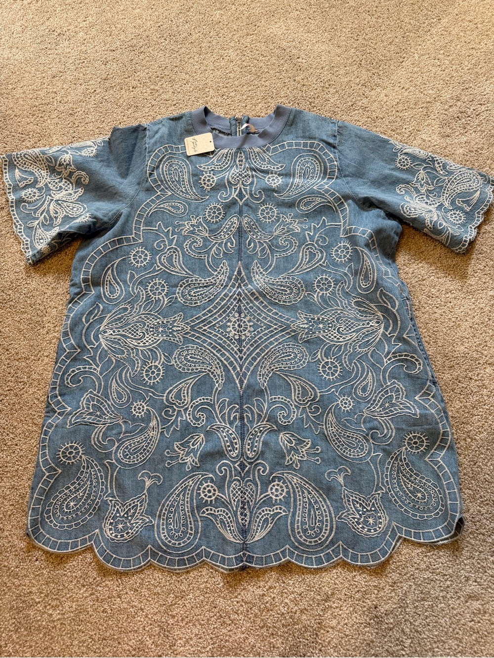 Free People Harlow Embroidered Denim Mini Dress NWT SIZE S - Picture 4 of 5